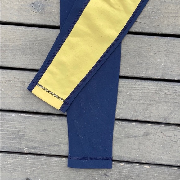 Lululemon Wunder Under Pant - Picture 9 of 13